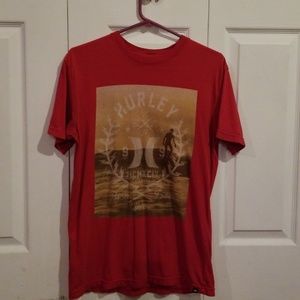 Hurley t